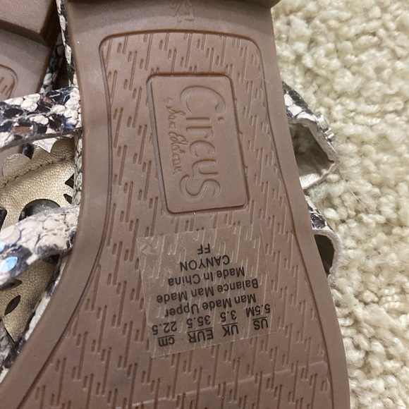 Circus by Sam Edelman sandals snake print black beige size 5.5 NEW - Picture 7 of 7